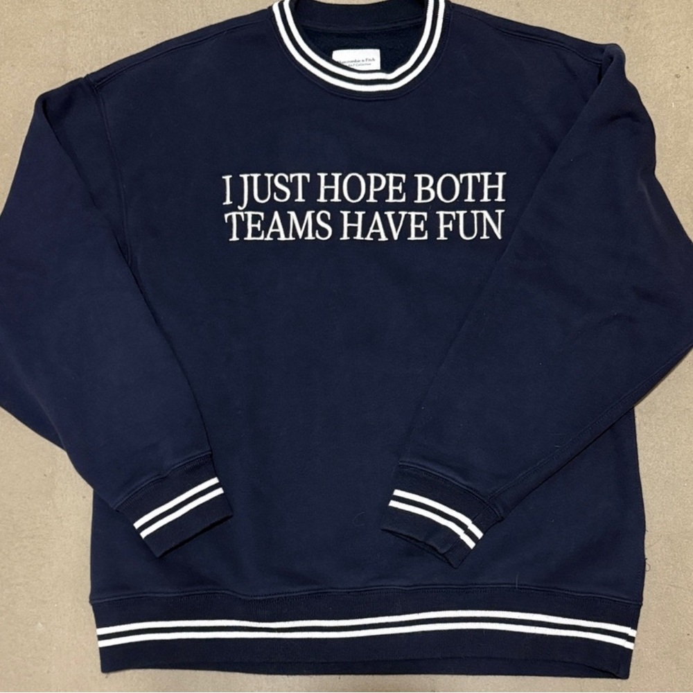 Abercrombie and Fitch crewneck